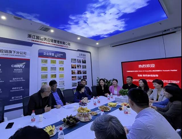 巴基斯坦駐北京大使和駐上?？傤I(lǐng)事與參與易巴通面對面座談會